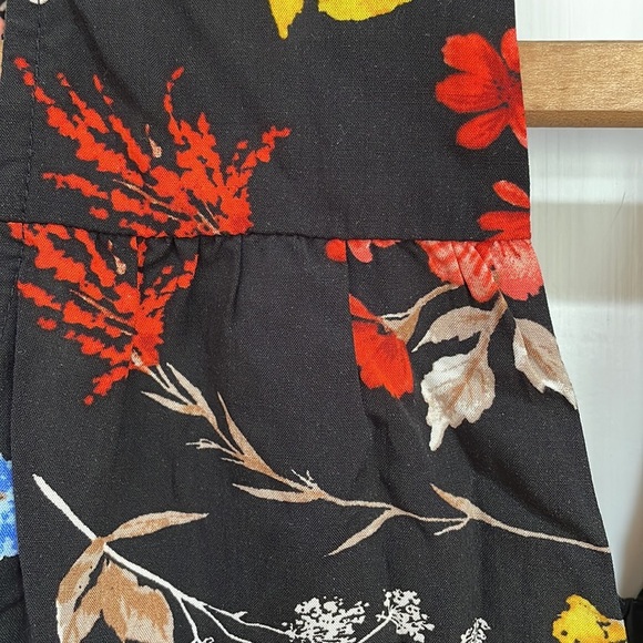Old Navy || Floral V-Neck Dress Size XS - Picture 8 of 11